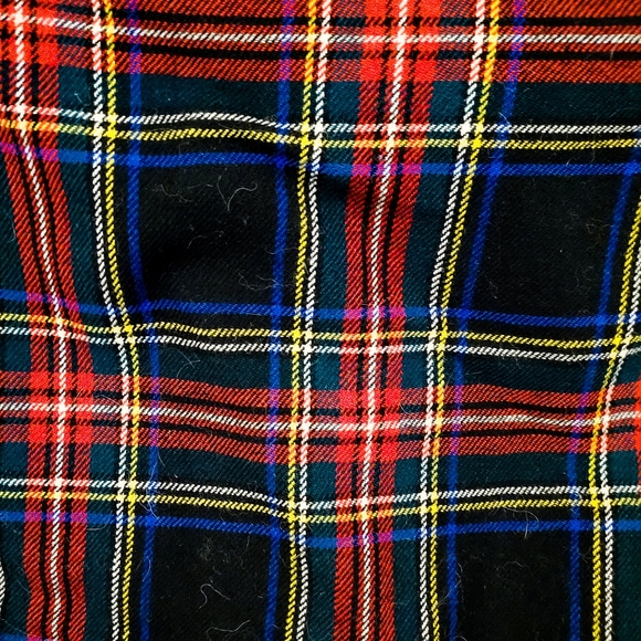 Scottish, Stewart Black, Vintage Tartan Skirt - authentic and handmade - Picture 3 of 5
